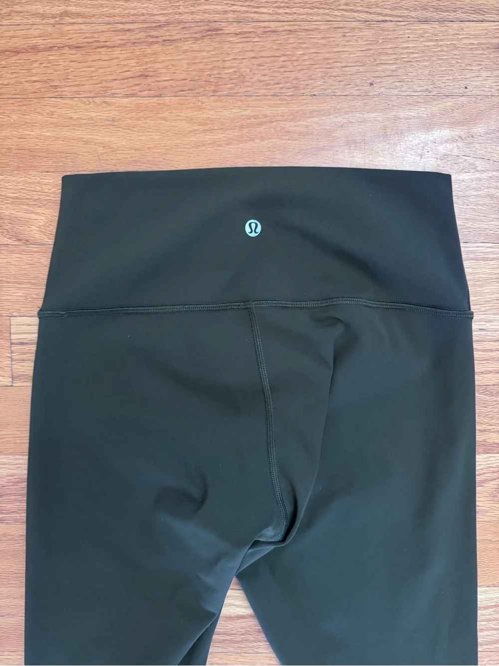 Lululemon Wunder Under High Rise Crop 21” Legging Women’s 6 Olive Green